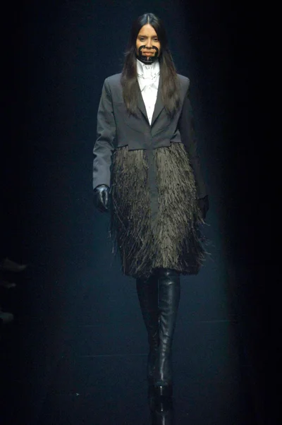 Look 4
